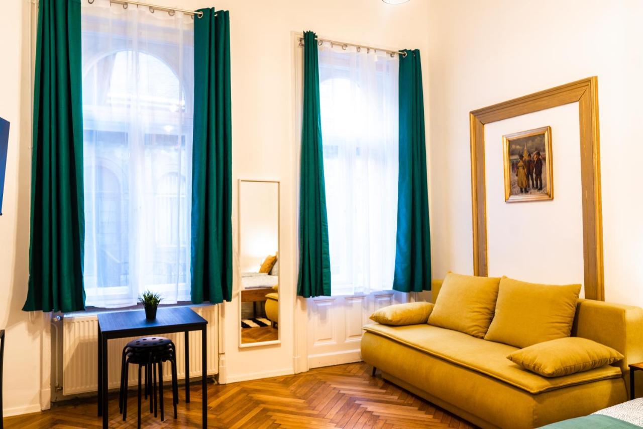 Palace Quarter Appartamento Budapest