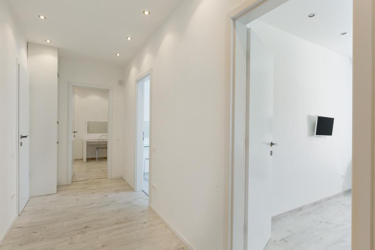 Apartamento Square 2 Bedrooms - Michaelides Voeroesmarty Square Residences