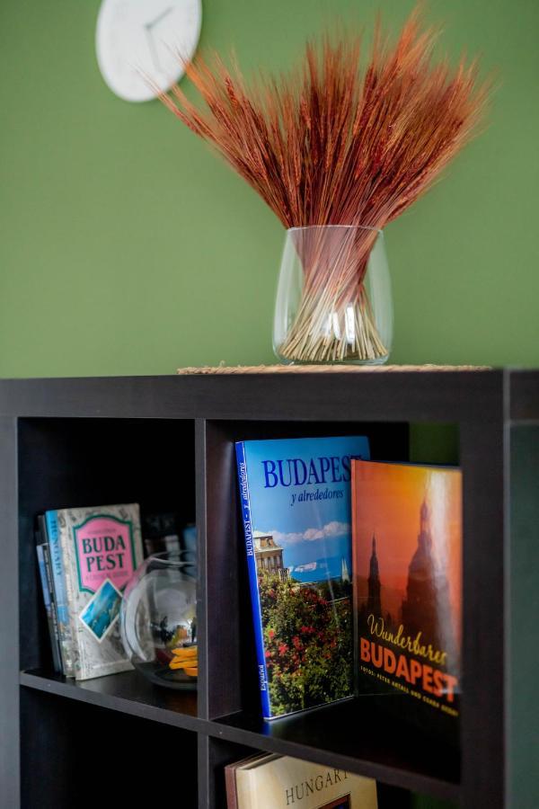 Floral - New In Town Apartamento Budapest