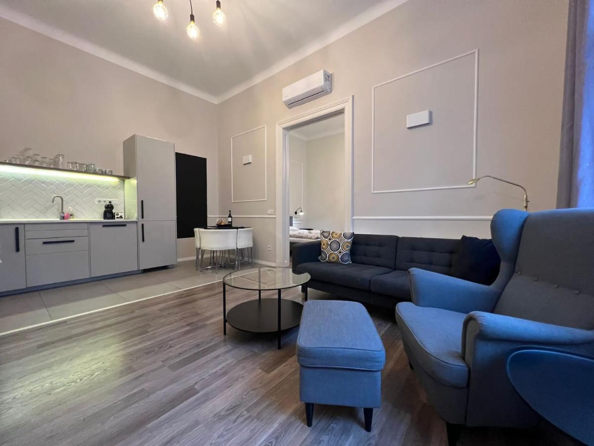 Homes Apartment