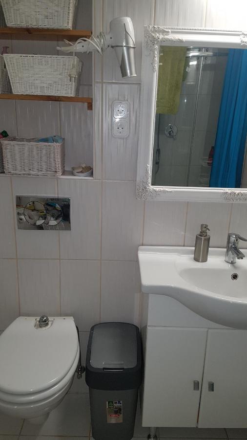 Családi Haz Habitación en casa particular *