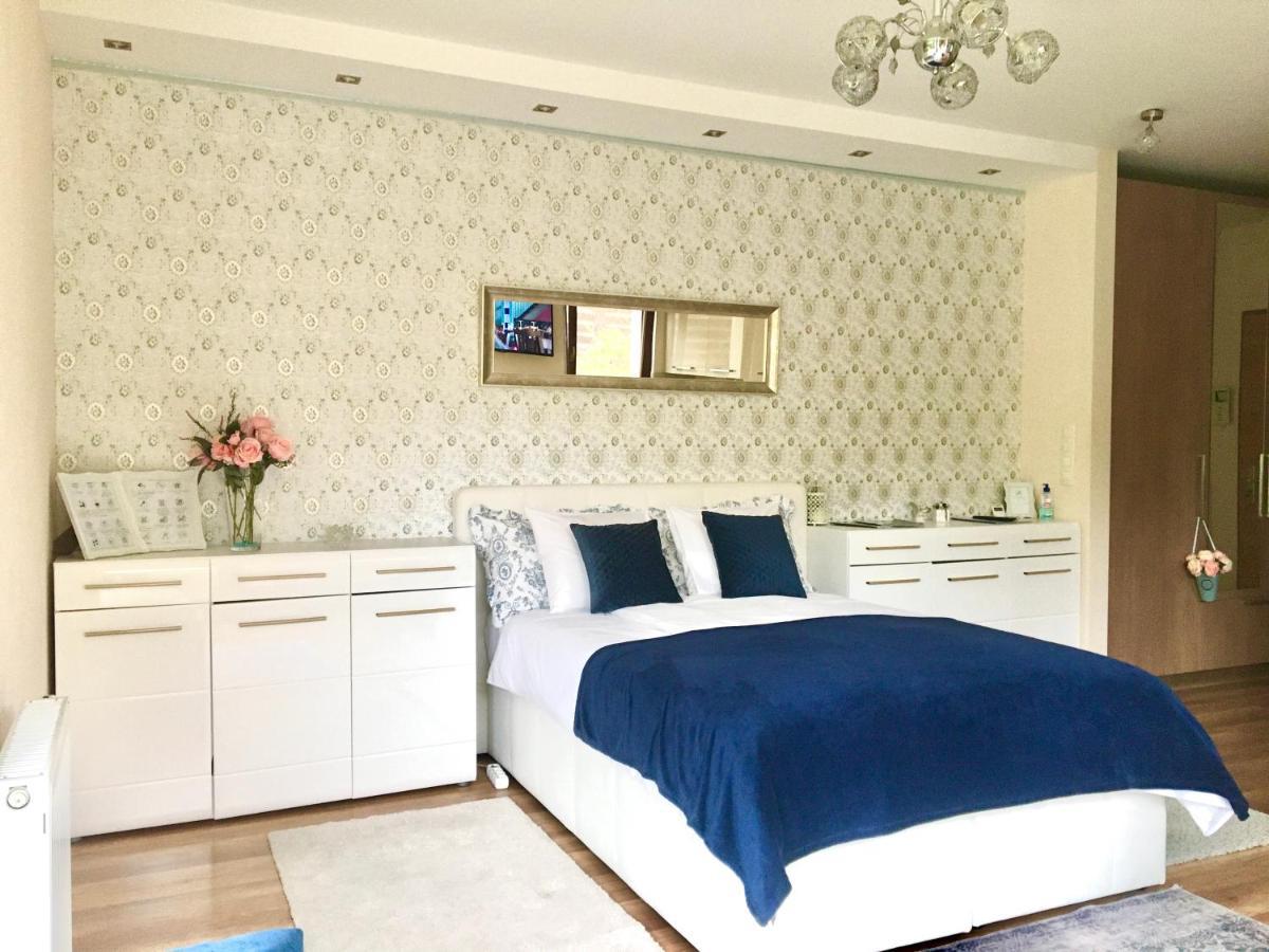 Appartement Madarhegy With Garden Buda Side Budapest