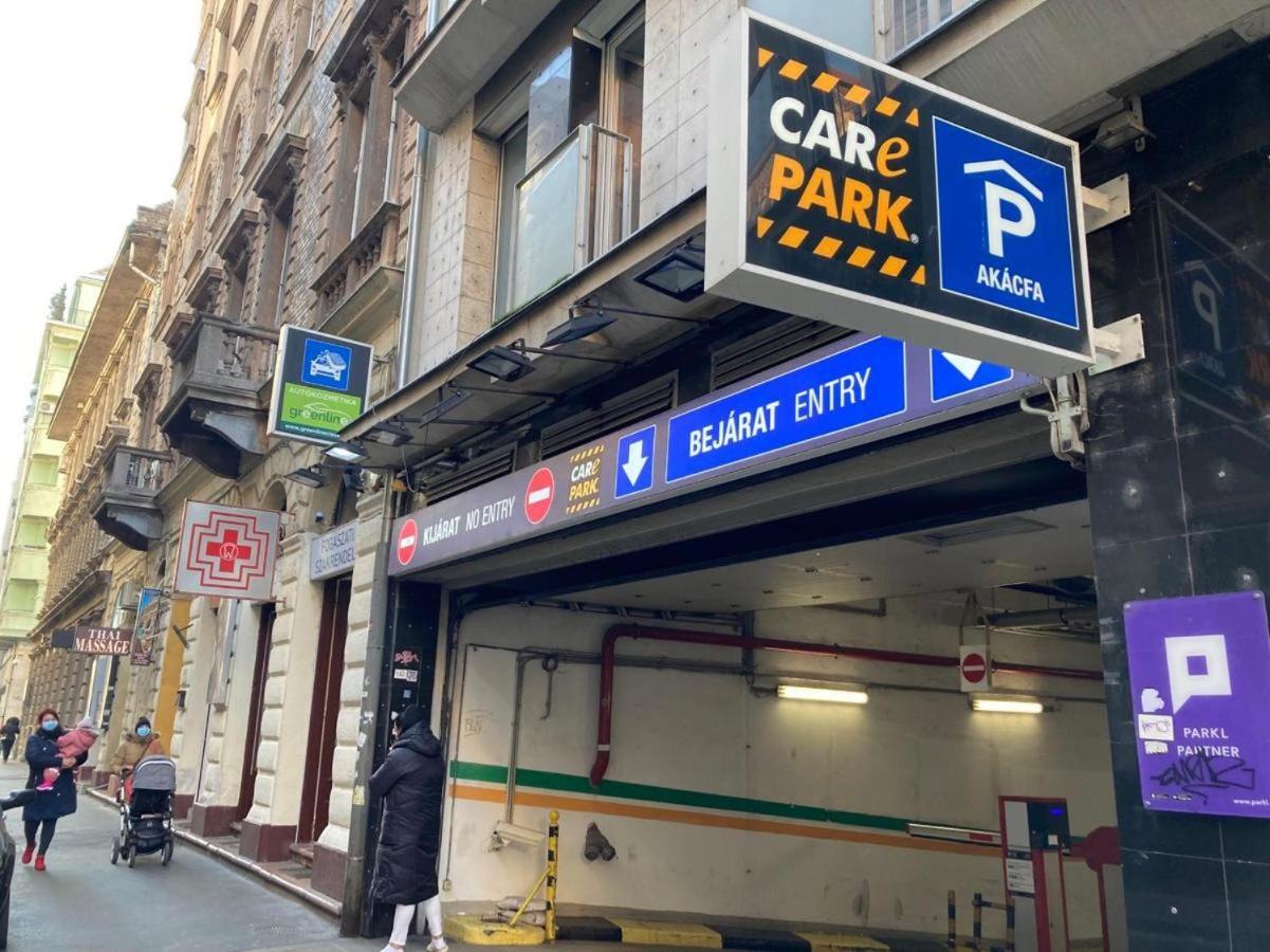 A10-budapest Center * Budapest