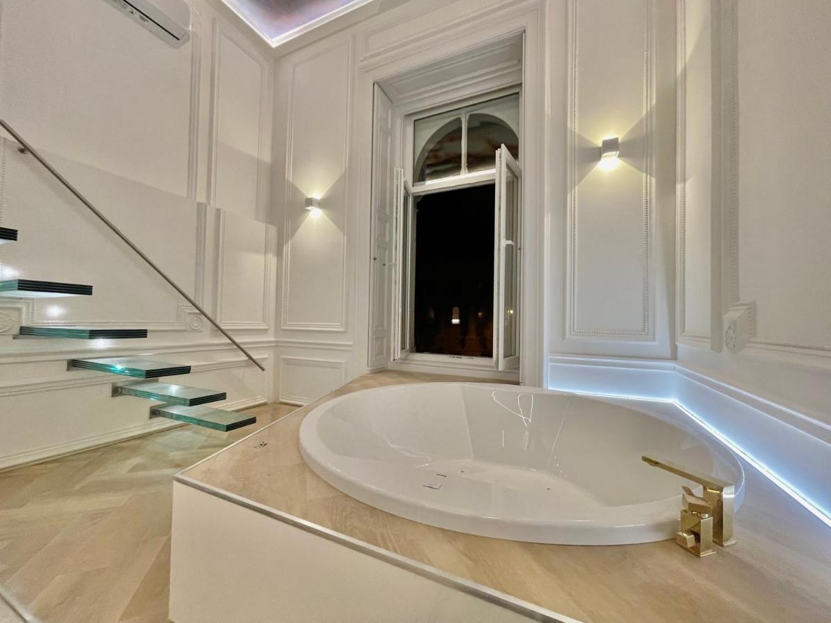 Apartment Top Luxury Suites