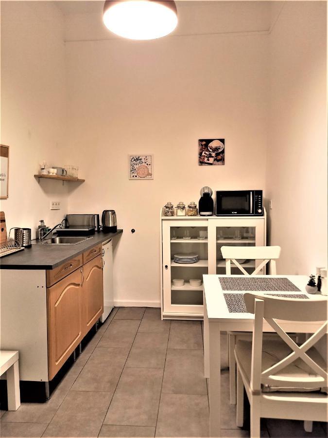 Apartment Quiet And Private Studio In The Center *
