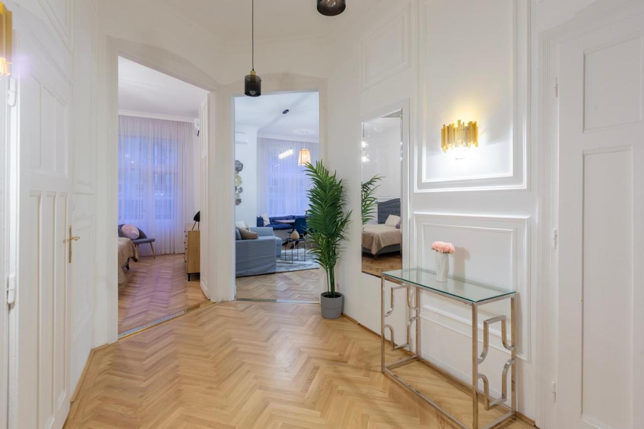 Apartamento Glamorous Modern In The Hearth Of Budapest