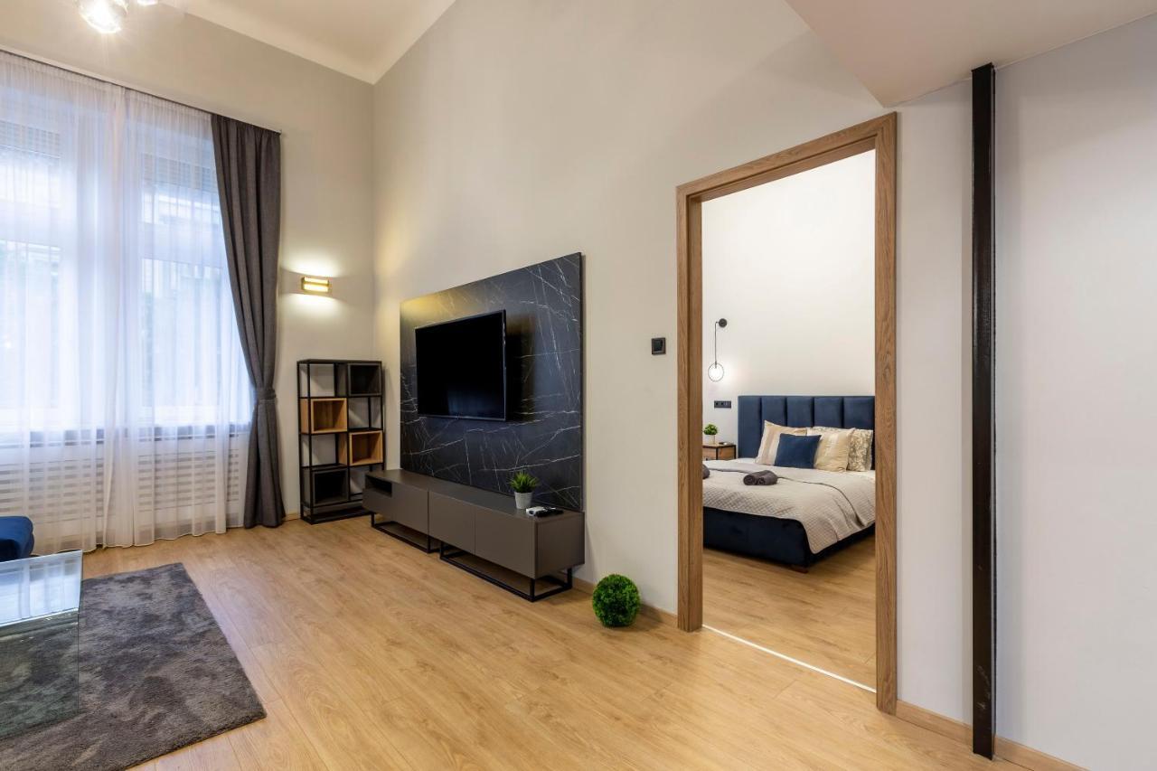 Exclusive New York In The Heart Of Apartment *