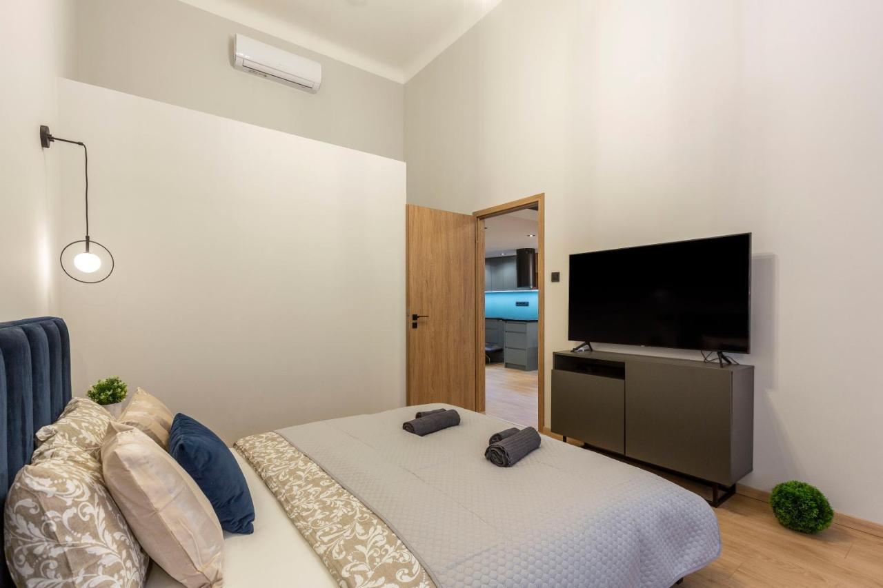 Exclusive New York In The Heart Of Apartment *