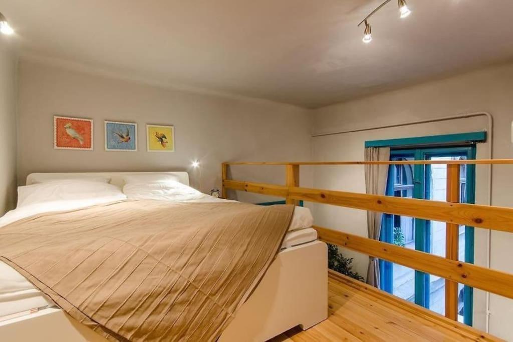 Blue Lotus T50 Apartment