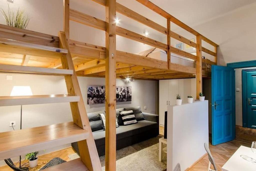 Blue Lotus T50 Apartment Budapest