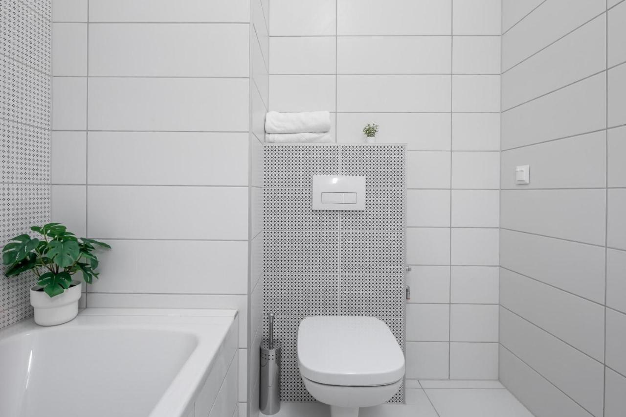 Brand New Modern Apartment-2 Rooms-balcony-garage Apartment Budapest