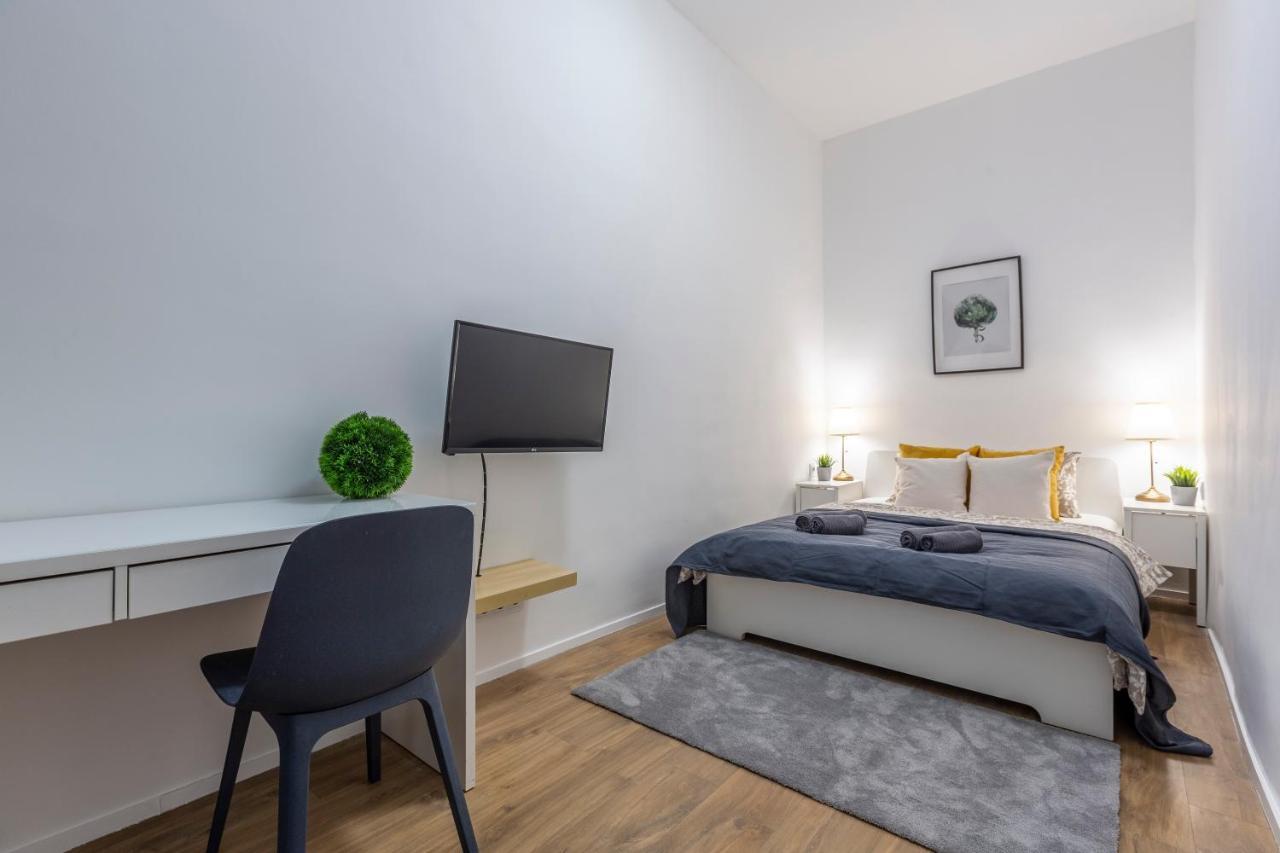 Semesterbostad Exclusive With Sauna Next To The New York Cafe