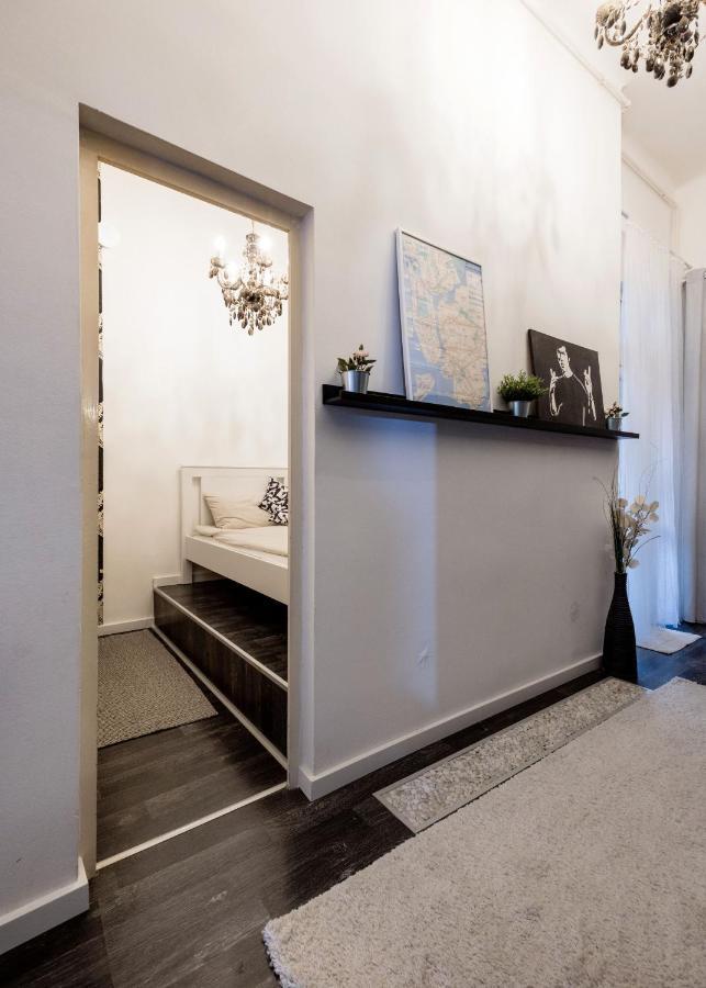 Spacious Almassy Apartamento *