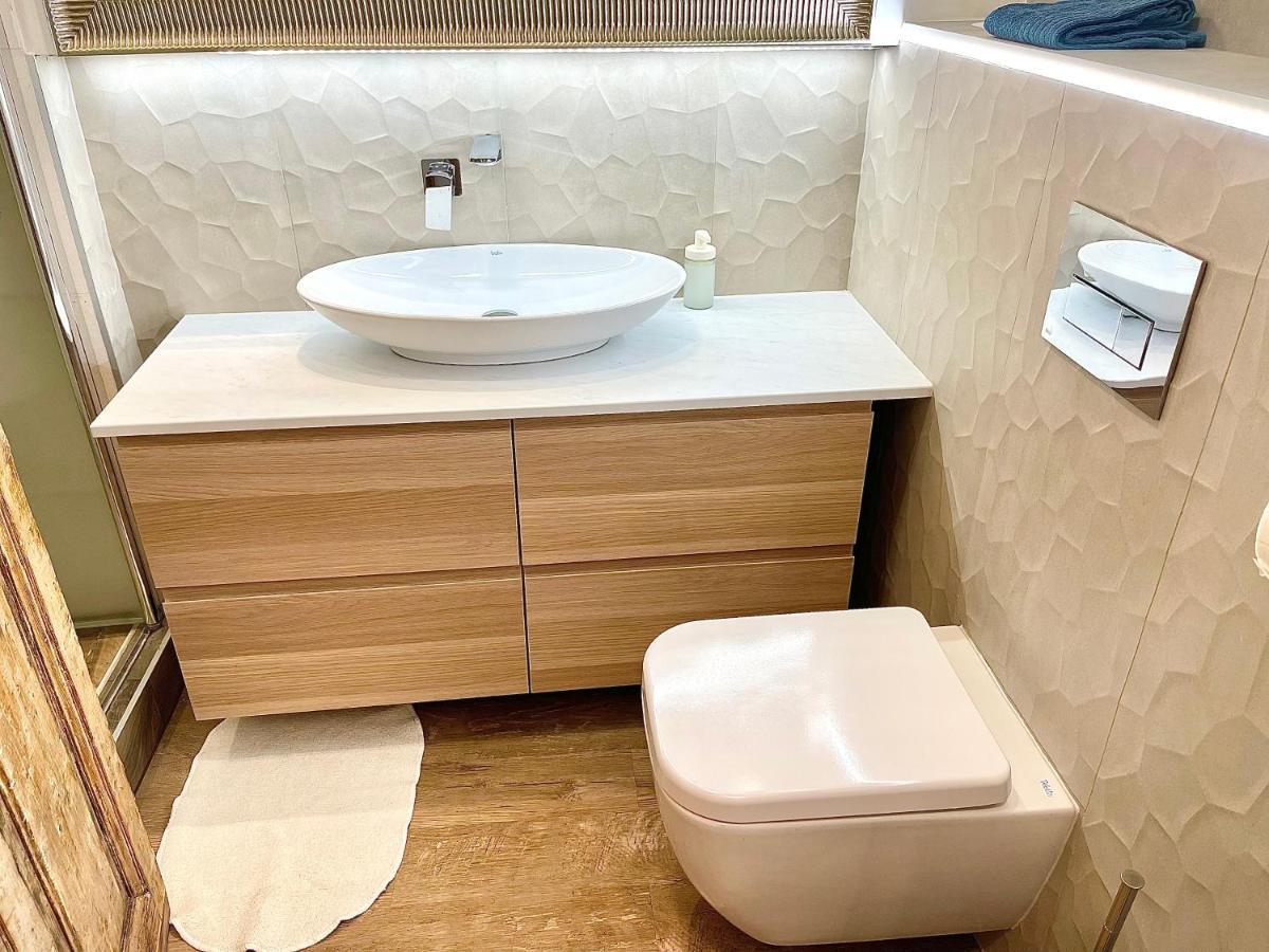 Apartamento Dream Design - 3 Bedrooms & Finn Sauna Budapest