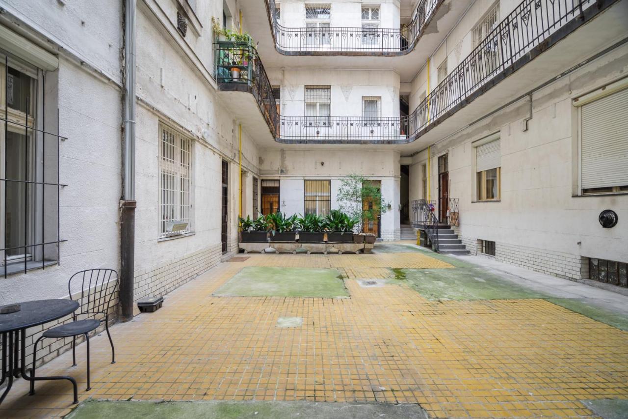 Z44- Boutique Apartment, Best Location. By Bqa *