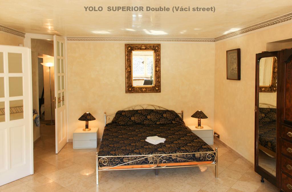 Hostel Yolo *