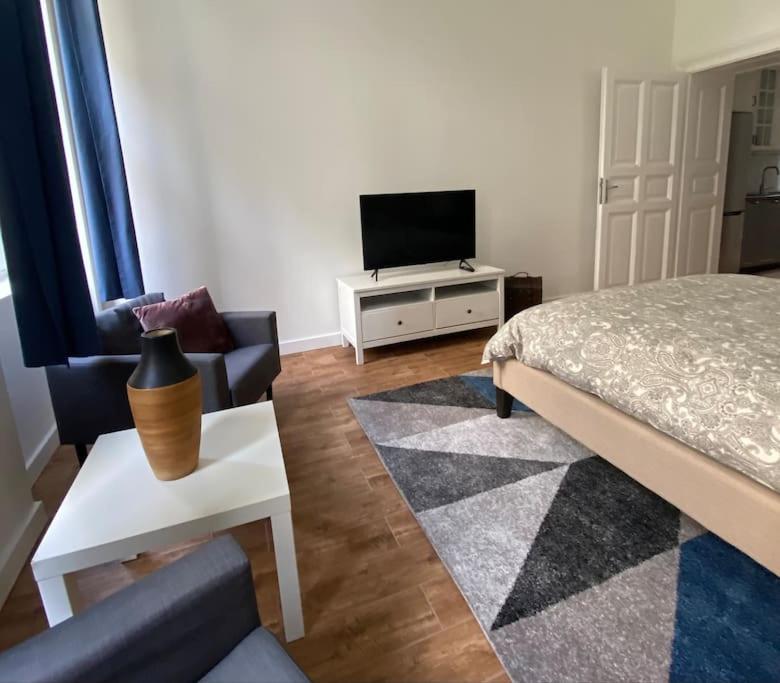 Raday Street, Spacious, Modern * Boedapest