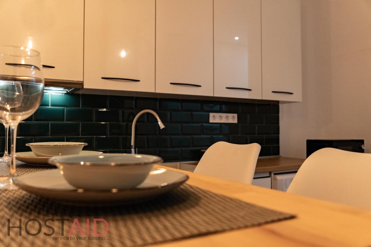 Kd11 Hostaid Apartament *