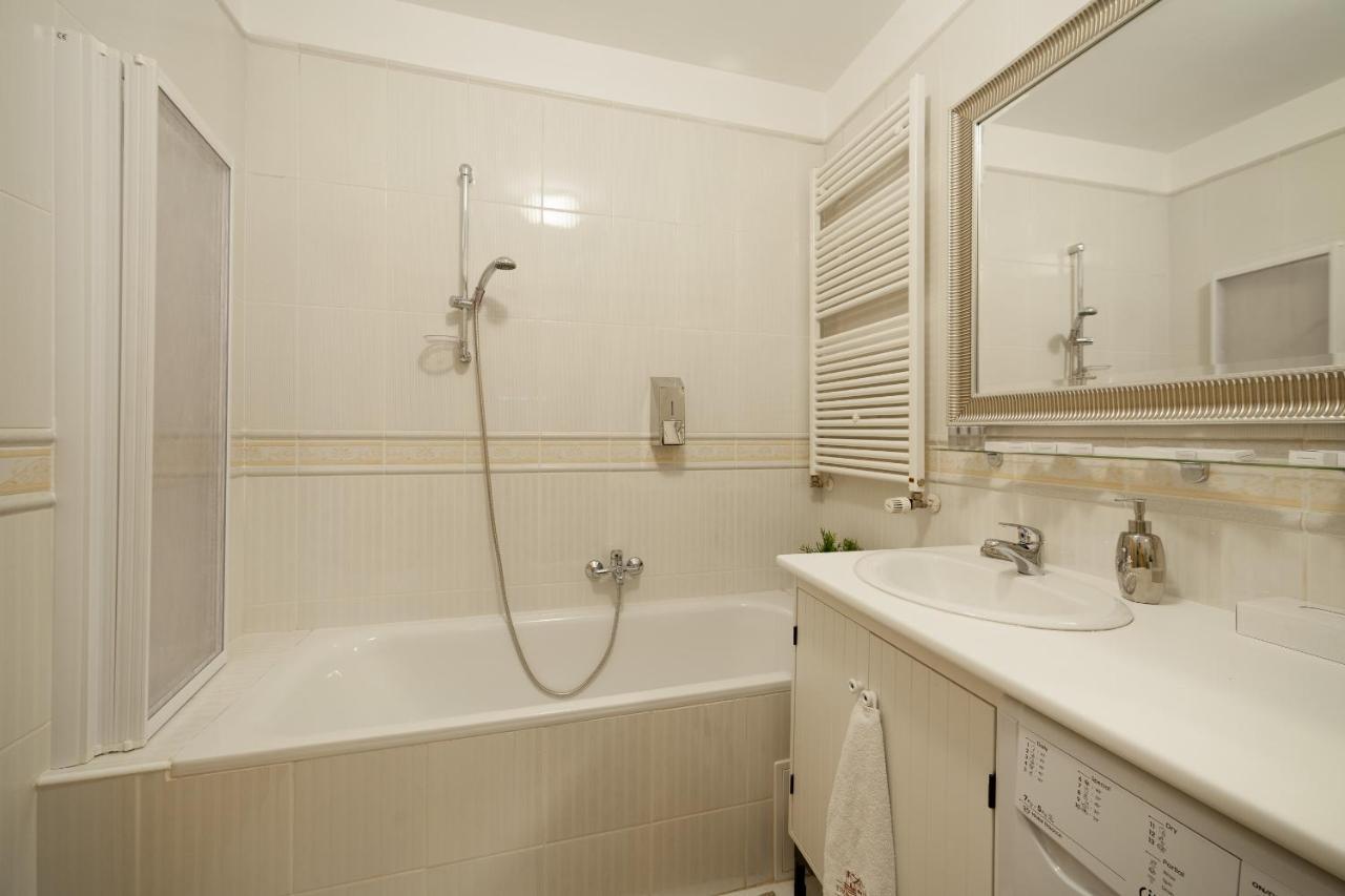 Apartment Gde Hollo
