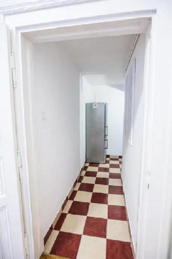 Center 5 Private For 19 People Rum i privatbostad *