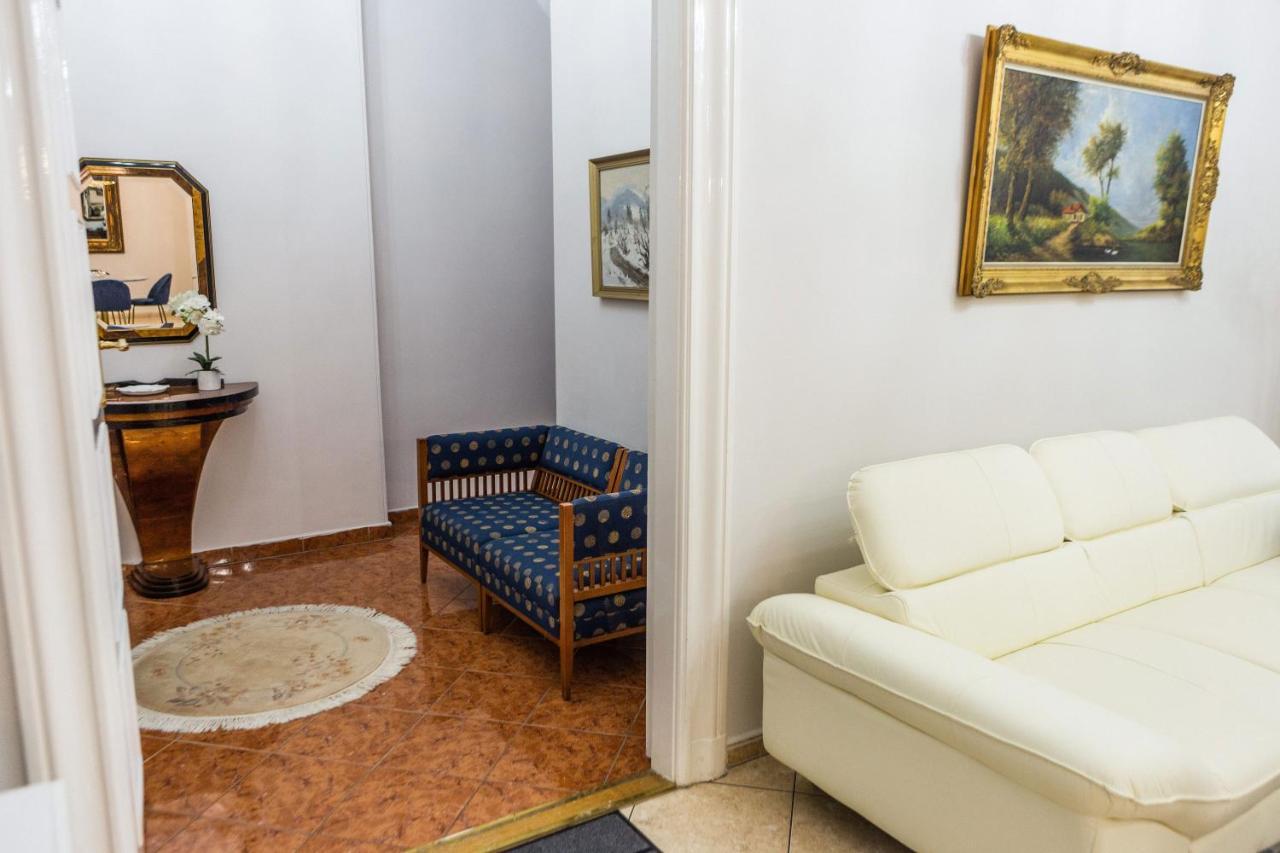 Apartament Luxury Downtown 3 Bedroom By Synagoge With Beautiful View