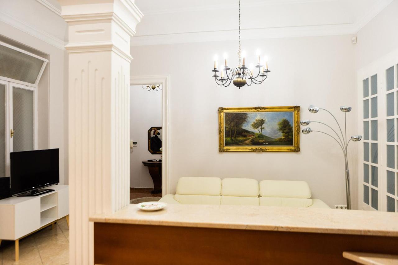 Luxury Downtown 3 Bedroom By Synagoge With Beautiful View Apartament