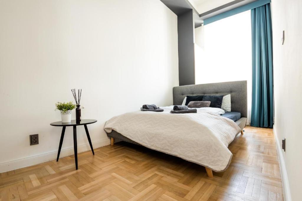 Deluxe Quentin Next To The Fashion Street Apartment Budapest