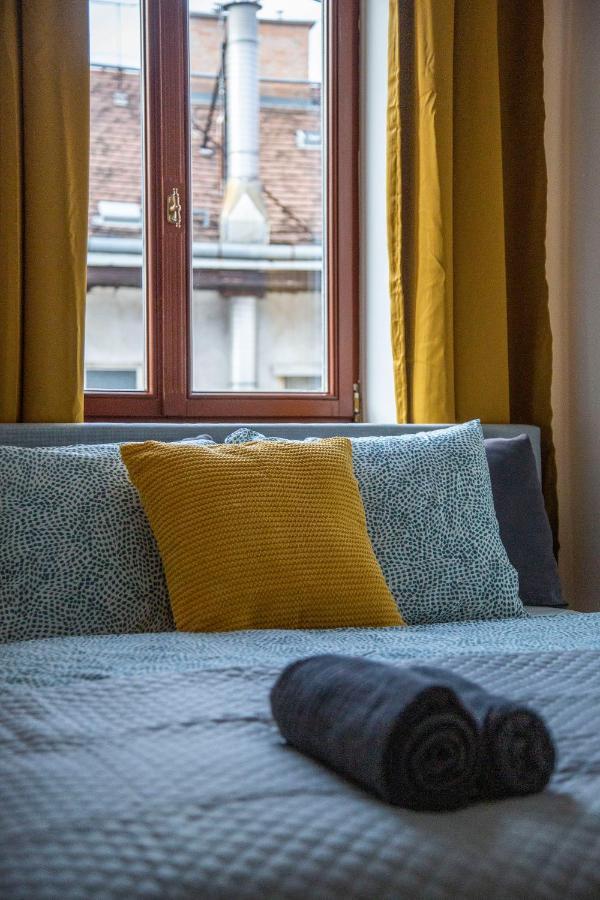 Apartman Downtown Cozy In The Gozsdu Garden *