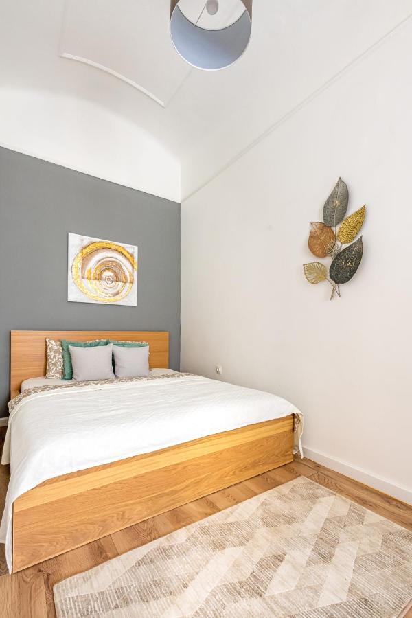 Deluxe Kazincy In The Heart Of Budapest