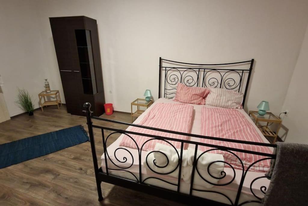 Perfect Located Flat With Gametable Budapest
