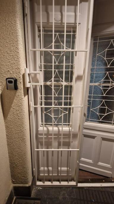 Appartement Perfect Located Flat With Gametable *