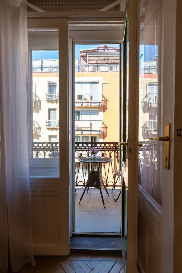 Apartamento Garys Bright And Spacious Two Bedroom Flat Near Danube *