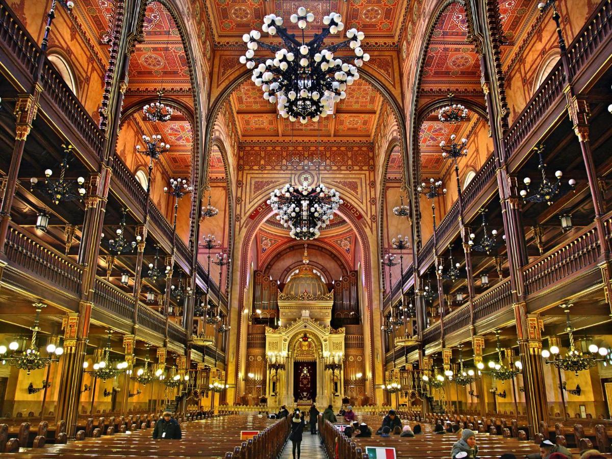 Lookery * Budapest