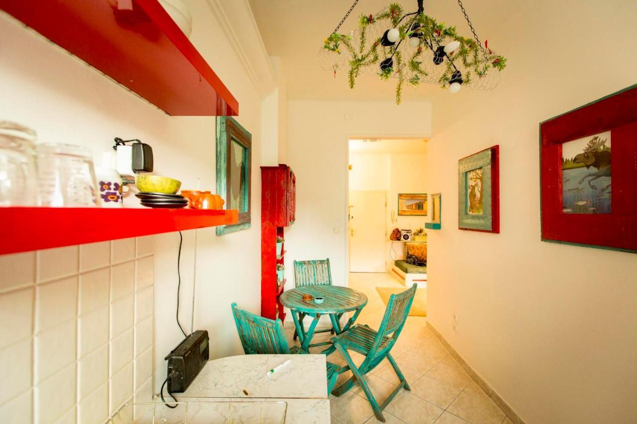 Cosy Art Flat In Downtown Apartmán *