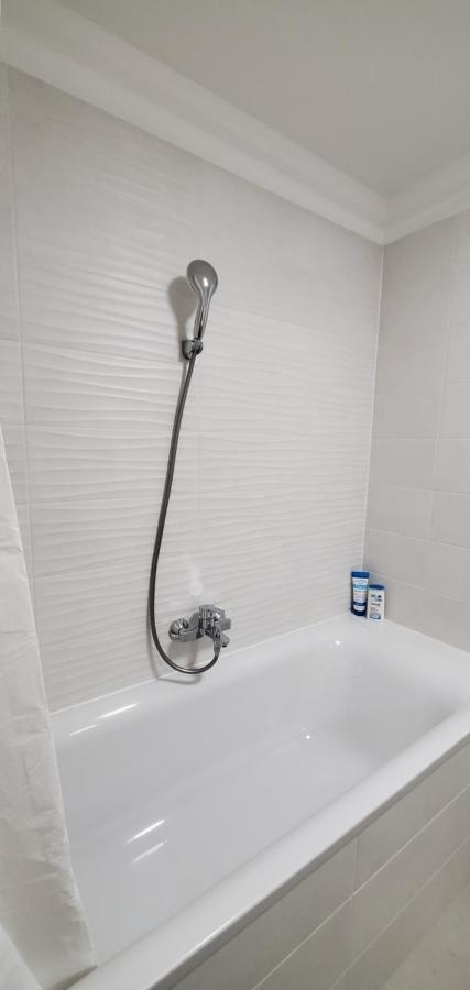 Dn Blue * Budapest
