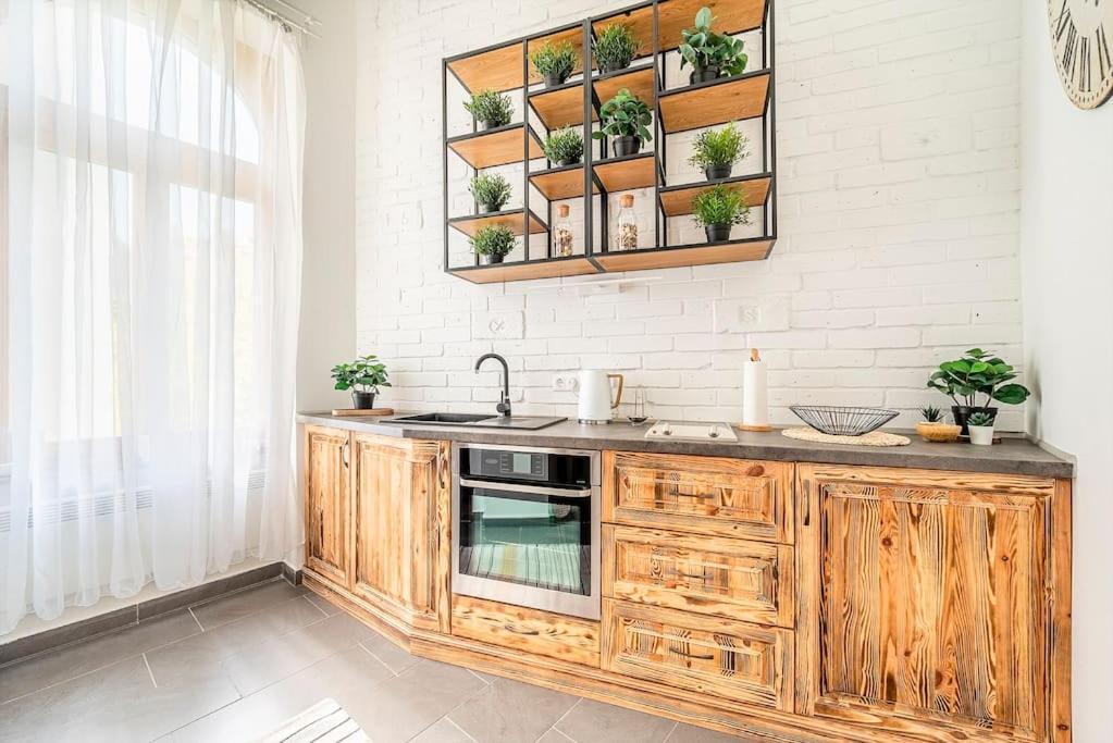 Brendon Design Apartment *