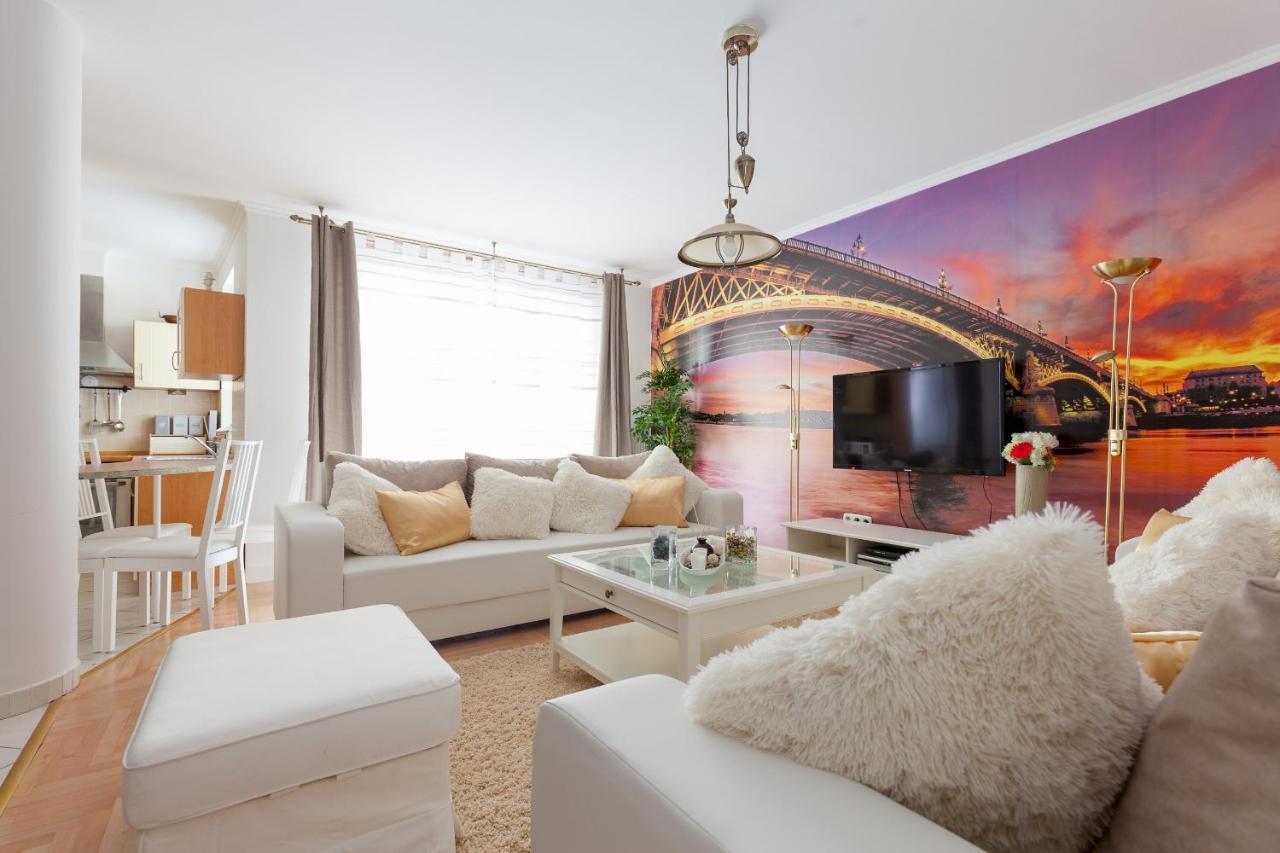 Apartment Gde Hollo *