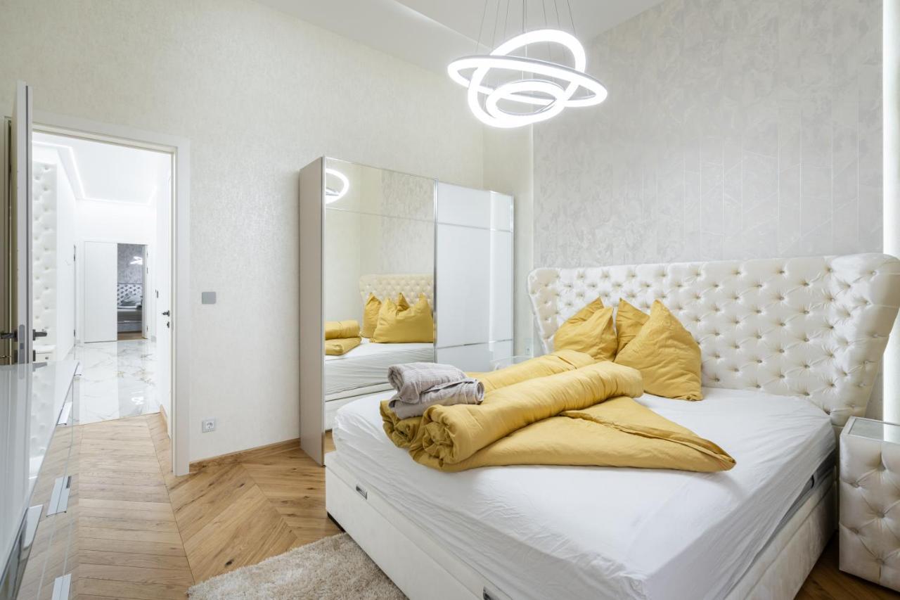 Heart Of Luxury With Amazing View Apartament