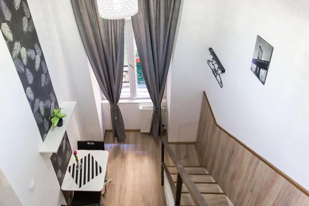 Lägenhet Central Budget Lofts