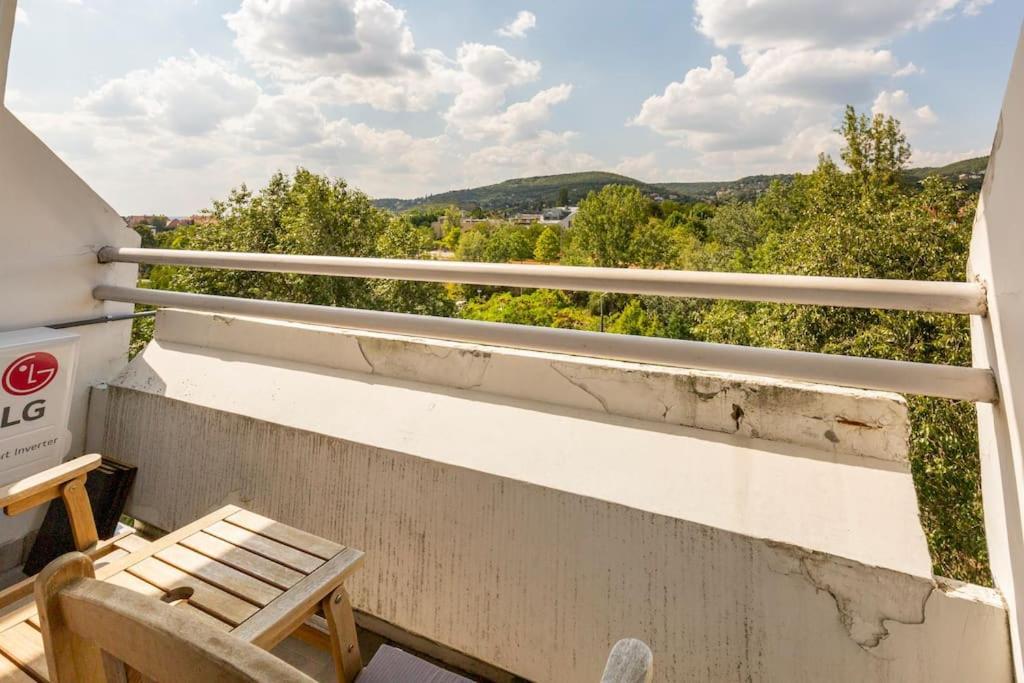 Lovely 1 Bedroom Flat - Gazdagret Apartamento *