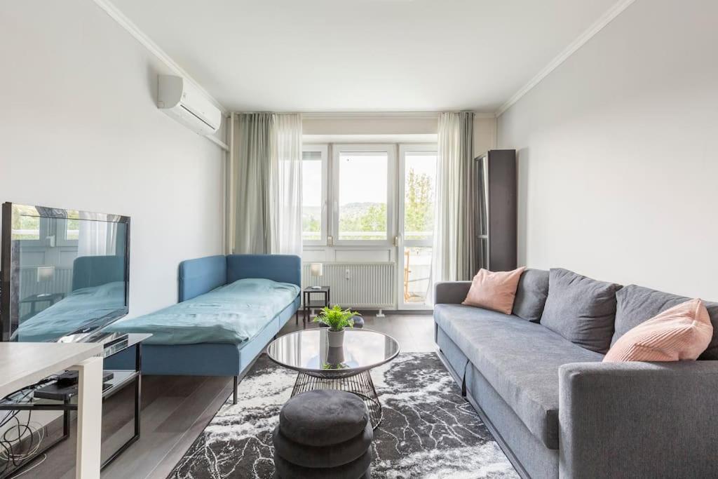 Lovely 1 Bedroom Flat - Gazdagret * Budapest
