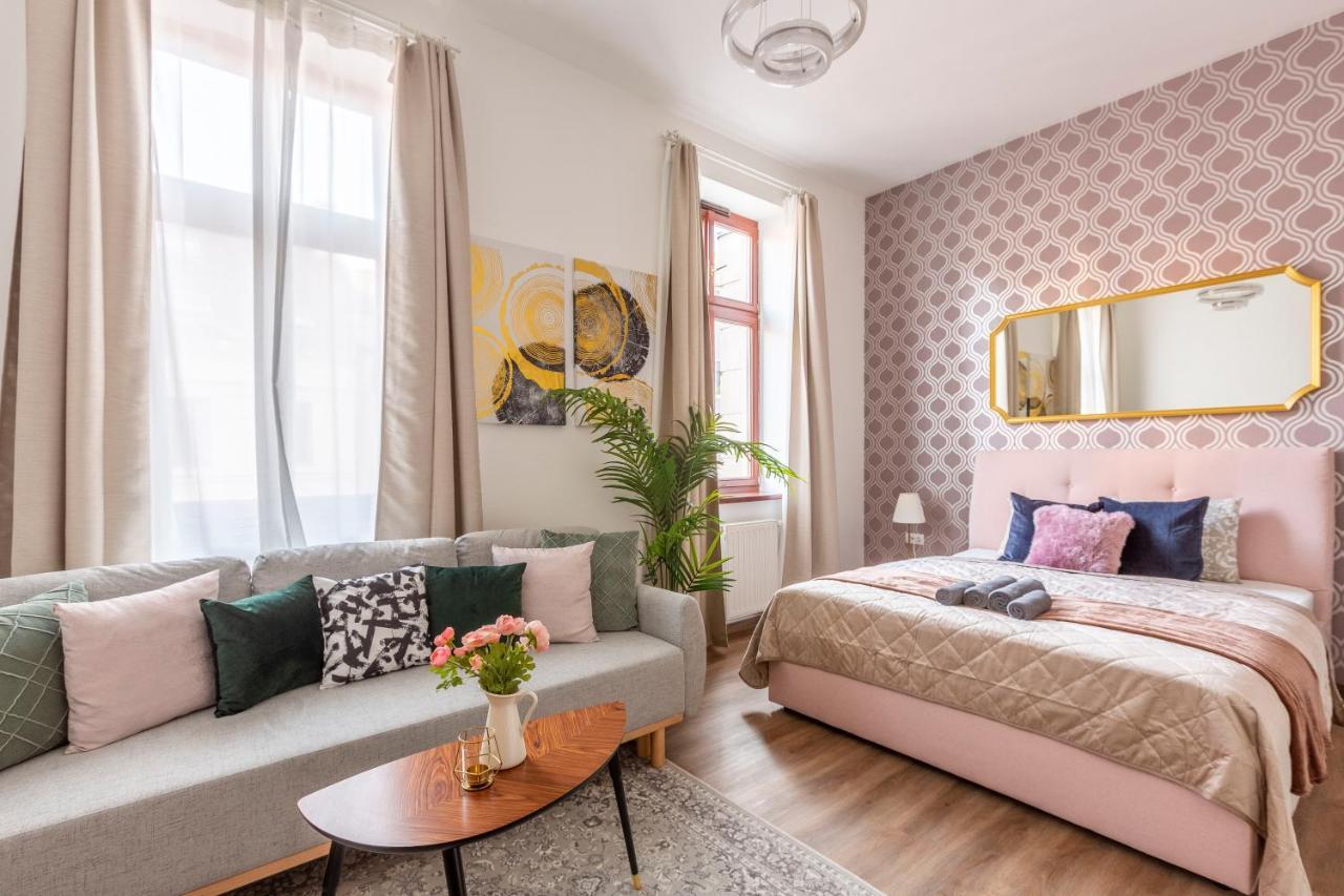 Apartman Explore From A Luxurious Cozy