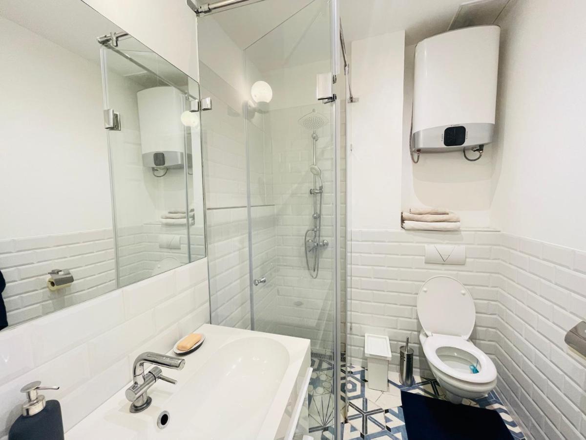 Apartamento Akacfa *