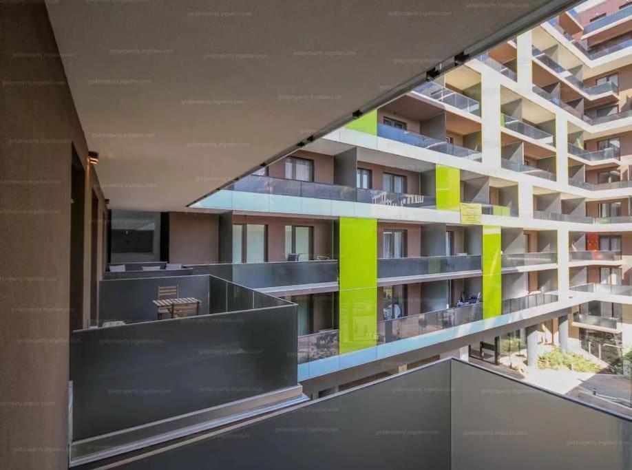 Corvin Cozy With Balcony309