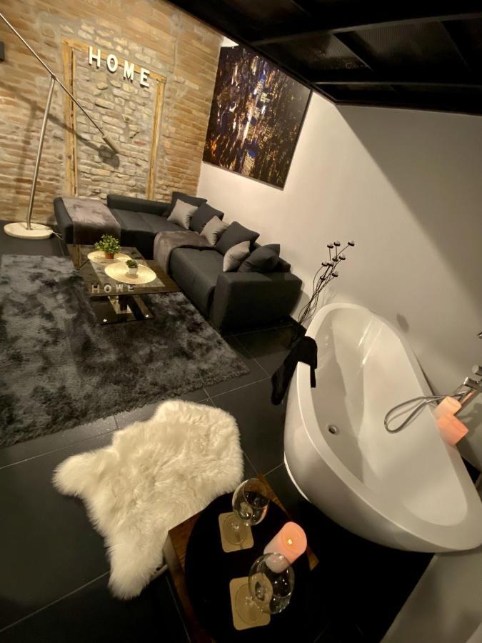 Apartment Kiraly Street , Stylish