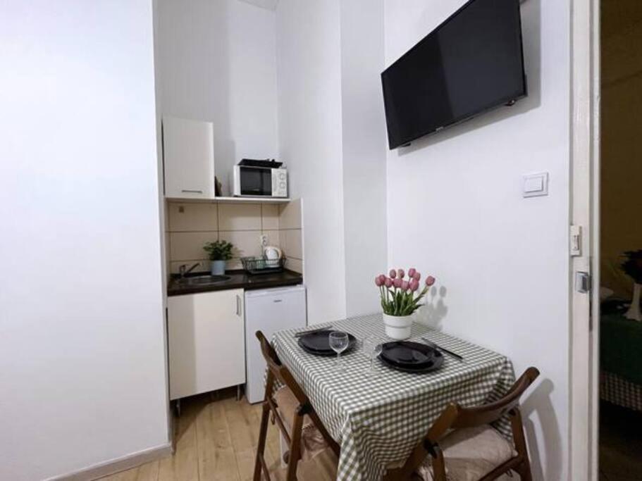 Appartement A4 Parliament Sunflower Cozy