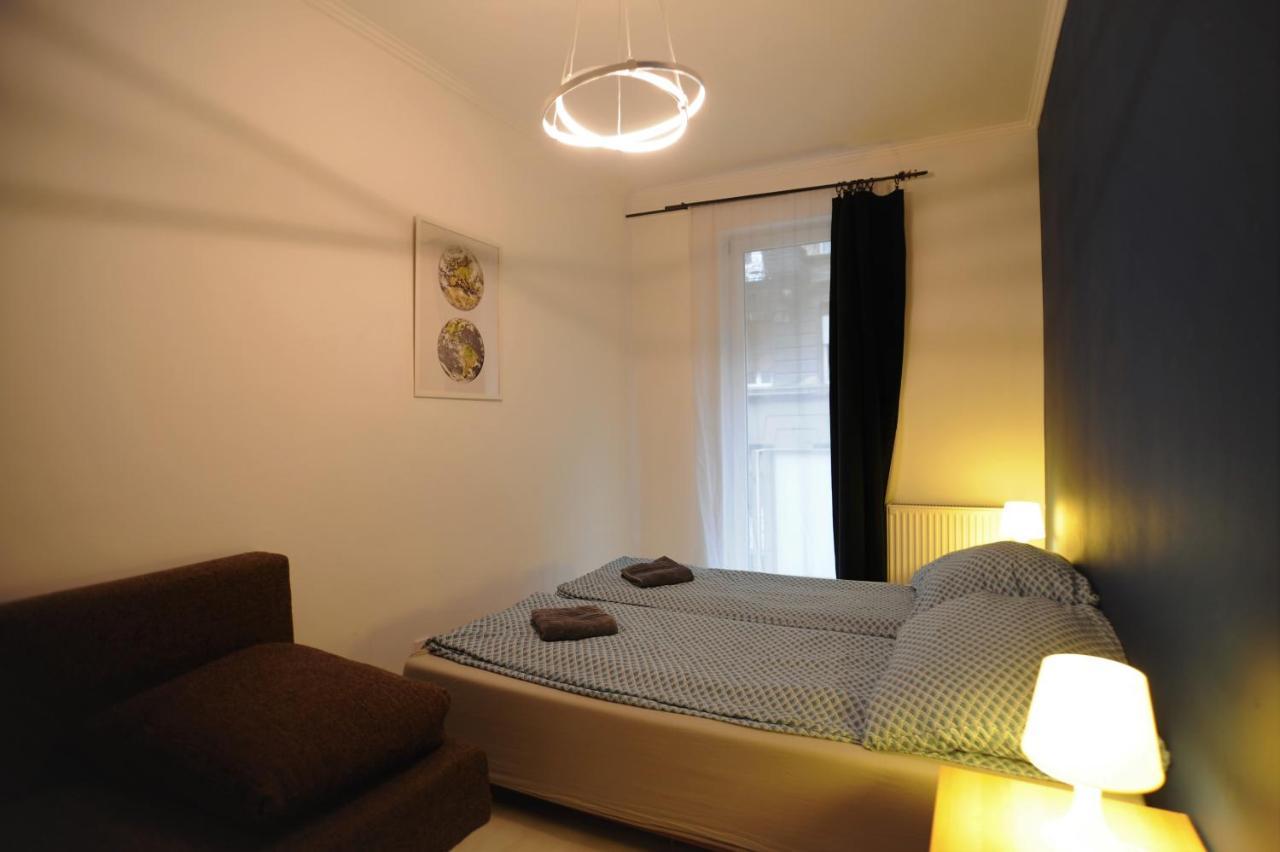 Lovely In The Heart Of Apartmán Budapest