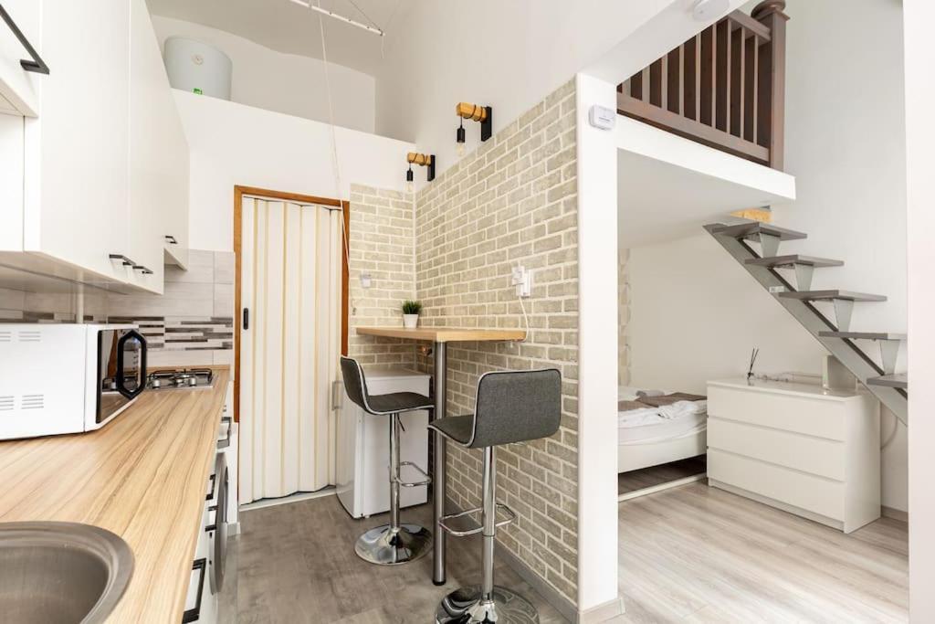 K5 Kis Apartment *