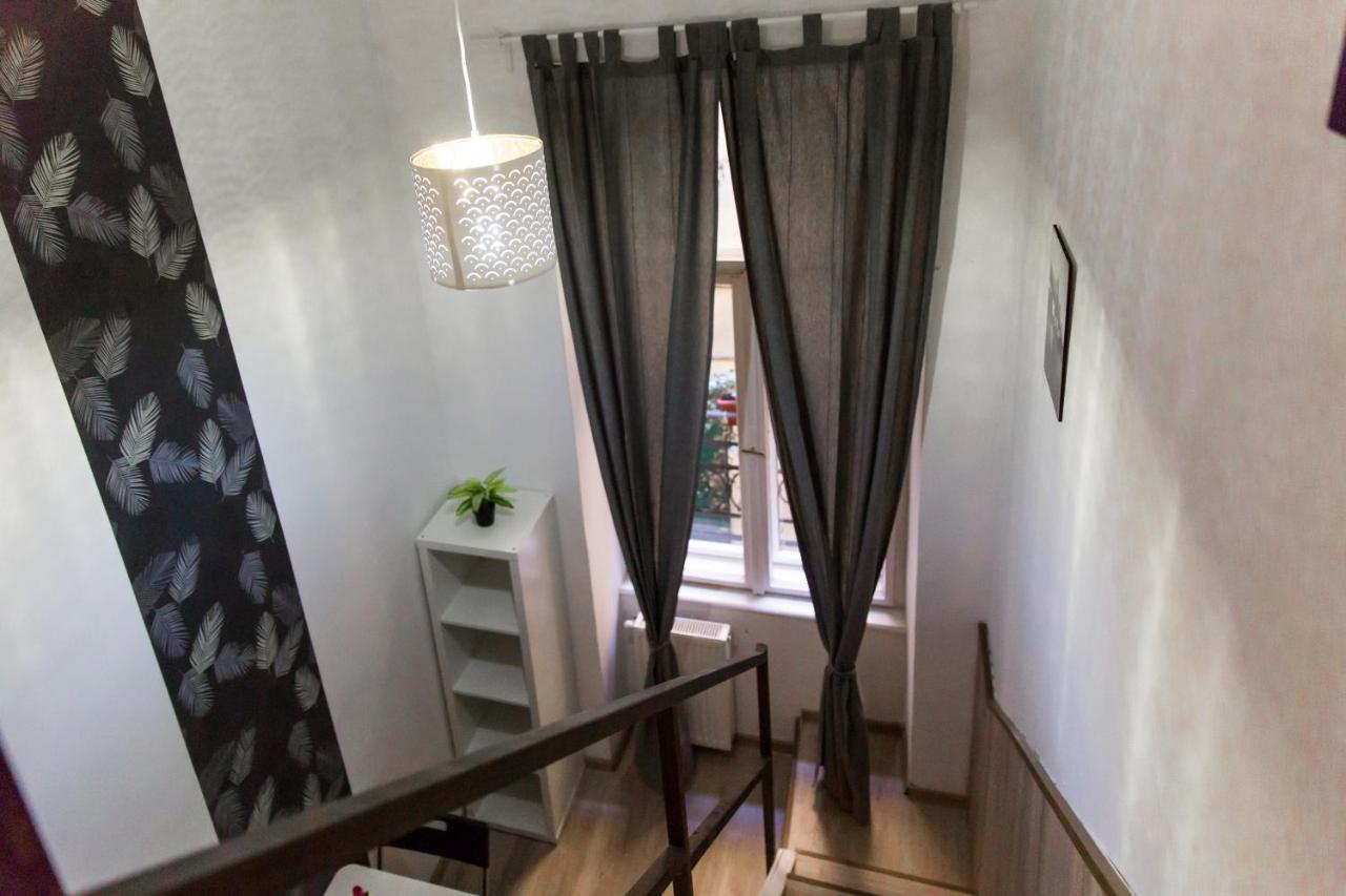 Central Budget Lofts Lägenhet Budapest