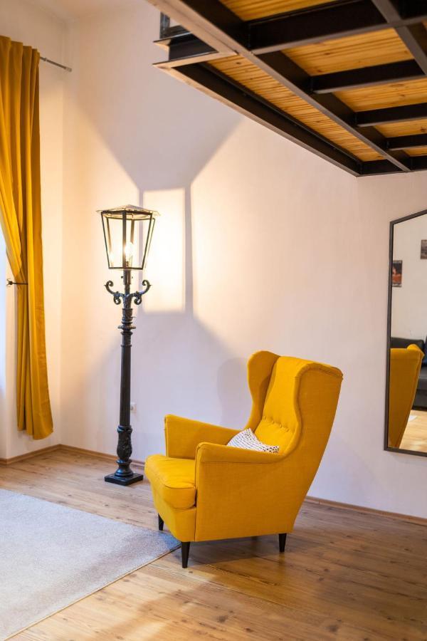 Mooki Rumbach Apartamento *